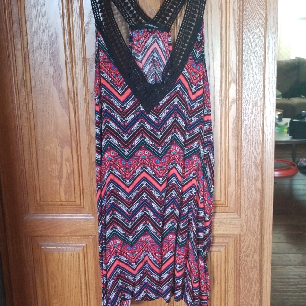 Multi color tank